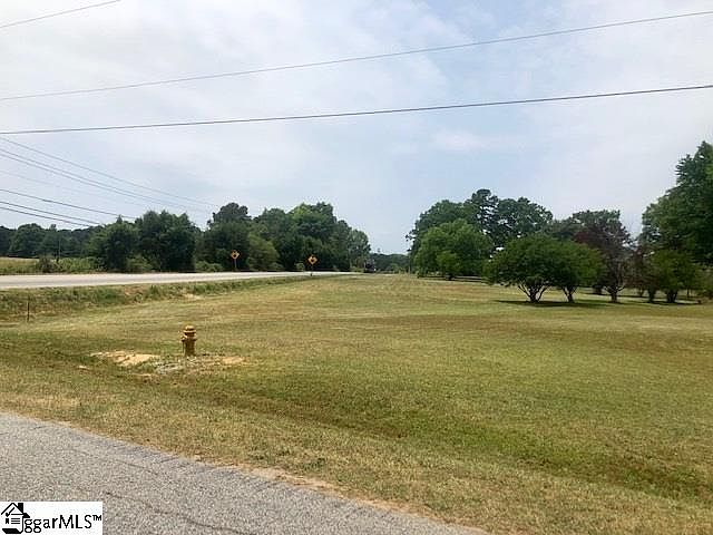 2nd image of Triangle Pine Rd