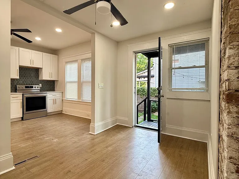 1320 W 80th St #A — Photo 17