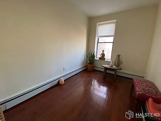 Rented by Halstead Real Estate | media 21