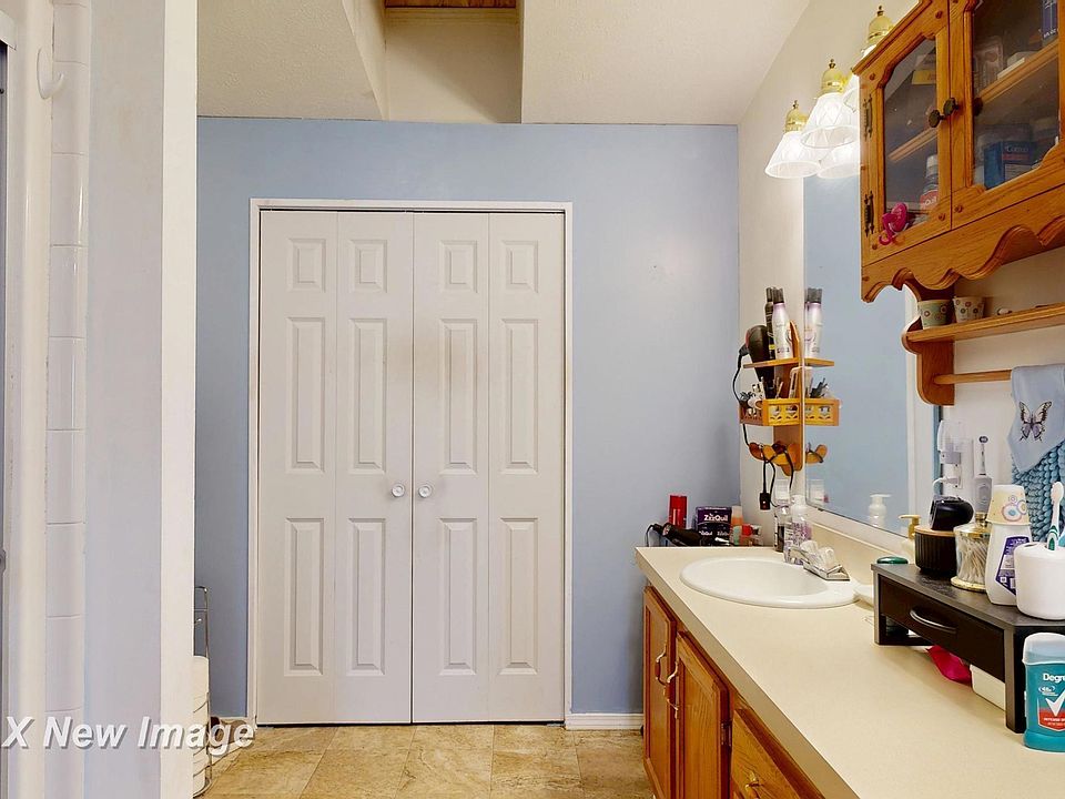 355 Carpenter Rd, photo 17