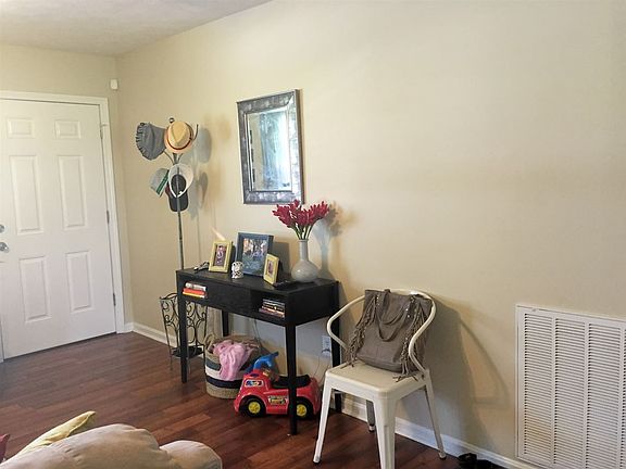 2nd image of 52 Ethridge Dr