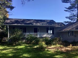 N1860 Shore Dr, Marinette, WI 54143