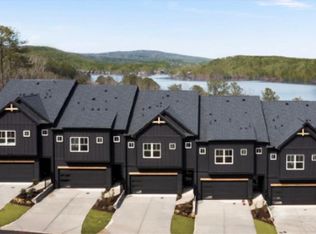 113 Waterview Ct, Waleska, GA 30183