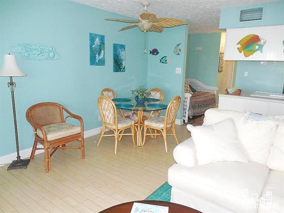 3rd image of 1311 S Lake Park Boulevard #21B