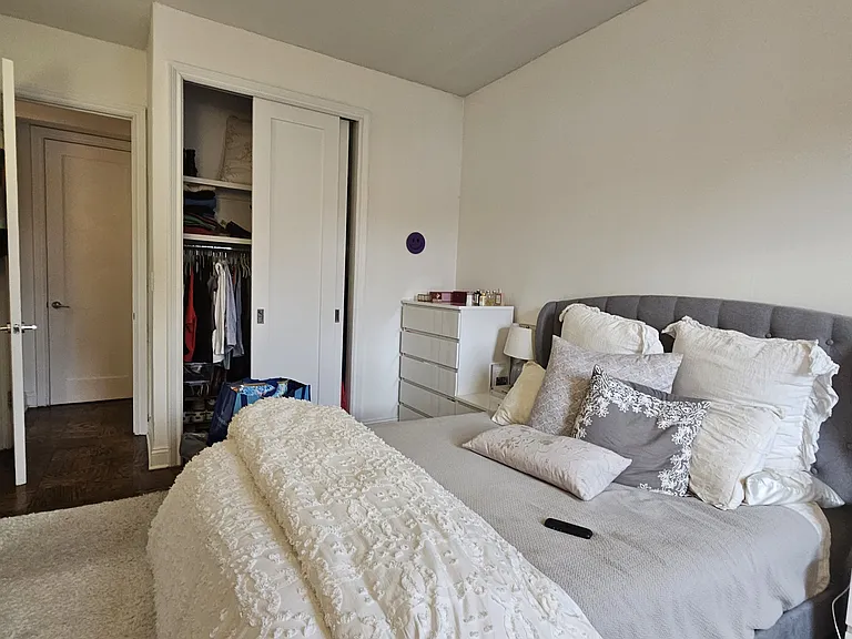 235 W 22nd St #5J — Photo 3