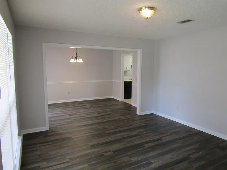 110 Tempest Ln — Photo 5