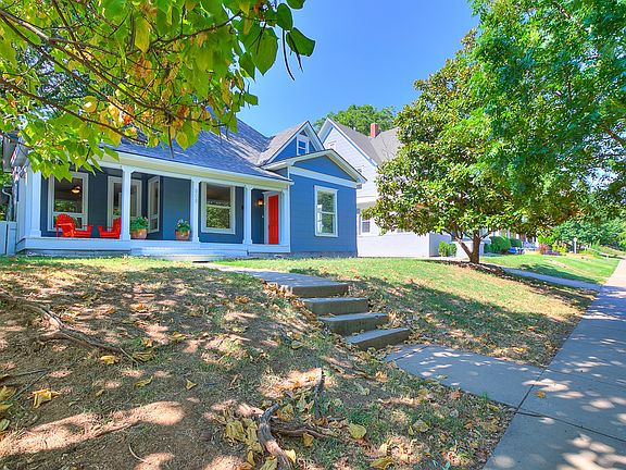 2nd image of 808 NW 19th St