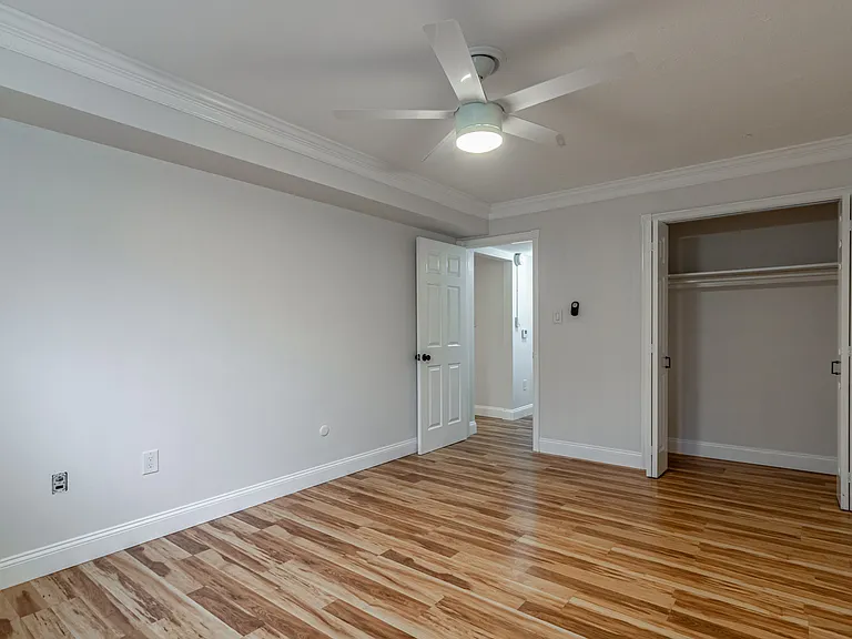 5410 Wellesley Ave #2 — Photo 15
