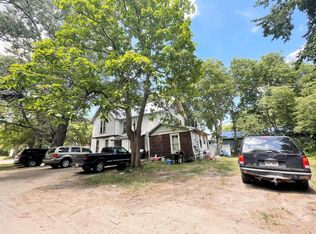 408 S Duff St #B, Mitchell, SD 57301