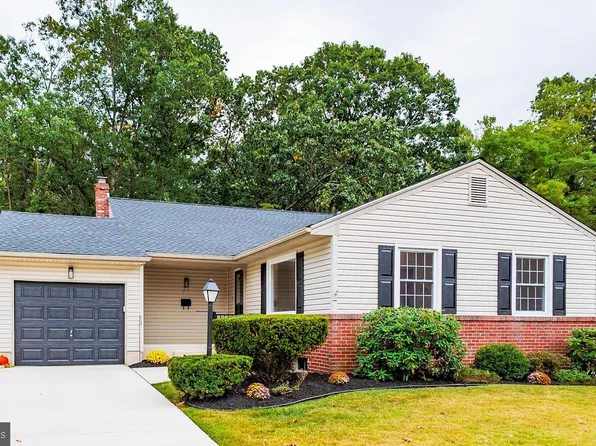 415 S Cummings Ave, Glassboro, NJ 08028