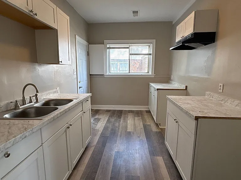919 Barbara Dr — Photo 17