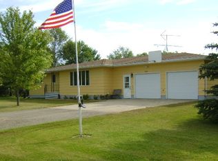 1012 Pearl Ave, Leola, SD 57456