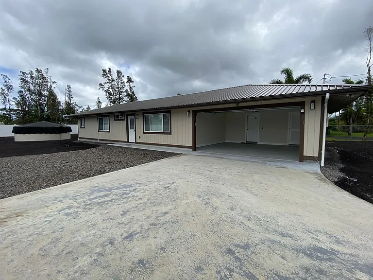 16-2115 Emerald Dr — Photo 22
