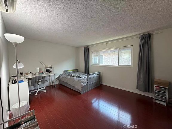 5th image of 847 E Mission Rd APT F