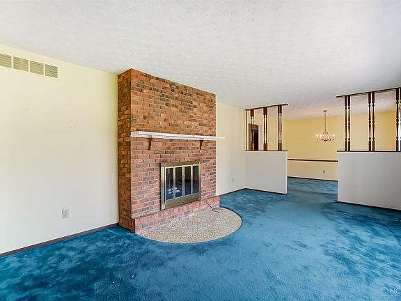 4th image of 5560 Chesapeake Way