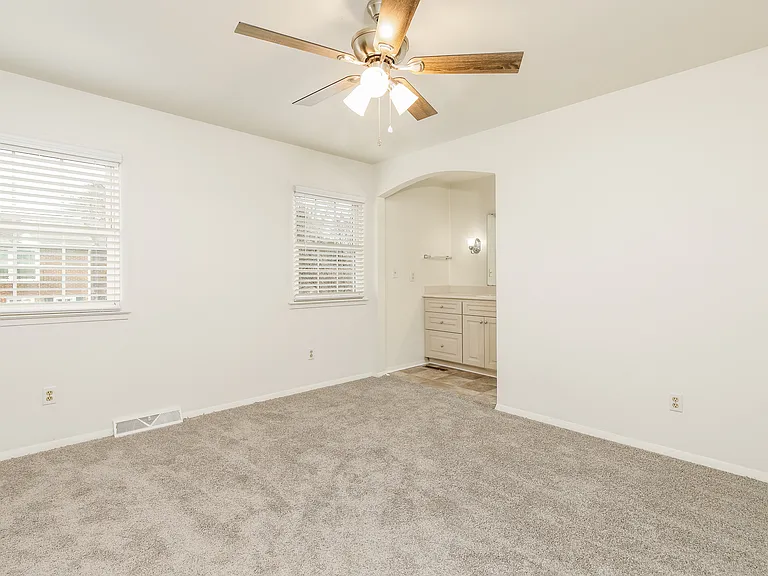 2511 Patriot Way #B — Photo 18