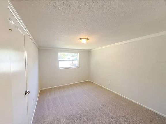4th image of 2280 Bellgrove St #1