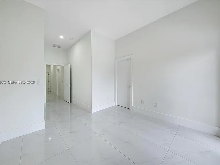 3142 Carter St #3142 — Photo 37