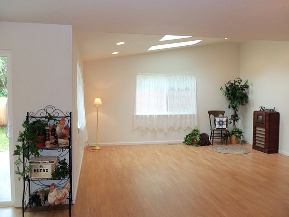 looking in from foyer