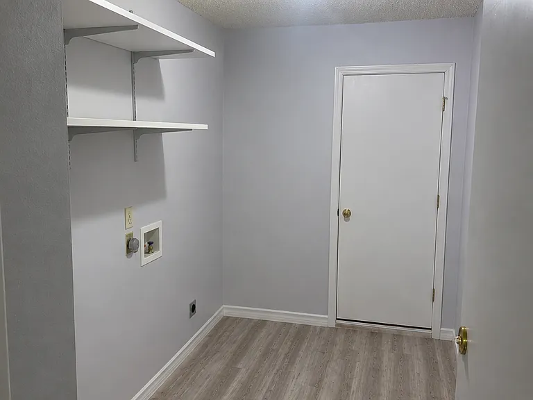 5726 Kissing Oak St — Photo 12