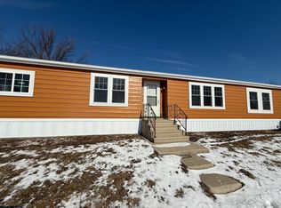 411 S Windmere Cir, Matteson, IL 60443