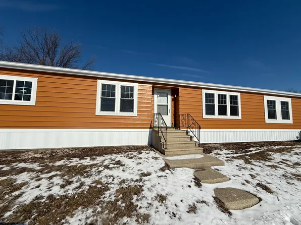 411 S Windmere Cir, Matteson, IL 60443