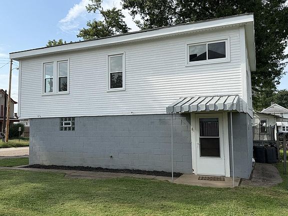 2nd image of 112 Hickory Avenue
