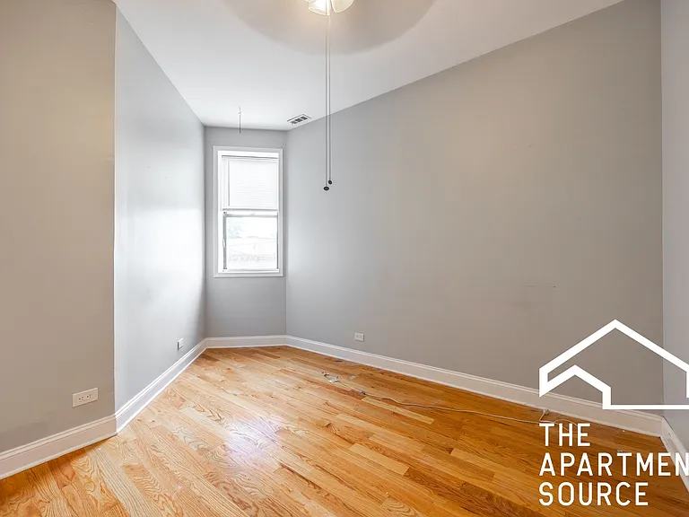 2124 N Milwaukee Ave #2R — Photo 9
