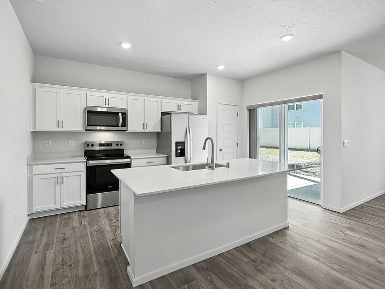 3742 S Keller Ln — Photo 8