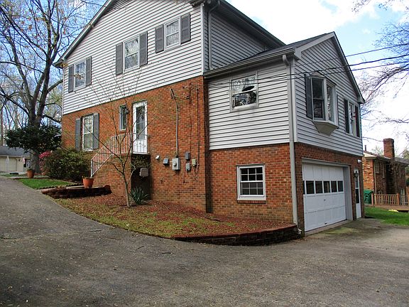 4th image of 1226 Kensington Dr