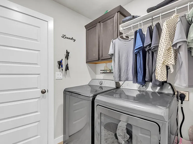 2512 Blazing Saddle Blvd — Photo 11