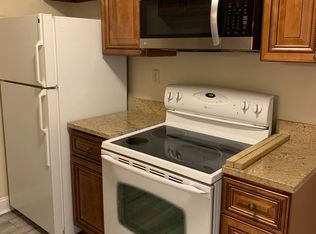 443-445 Iowa Ave #443-2, Aurora, IL 60506