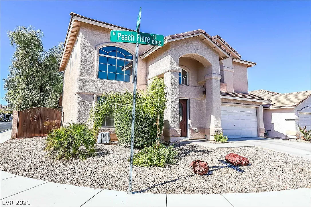 8101 Peach Flare St — Photo 3
