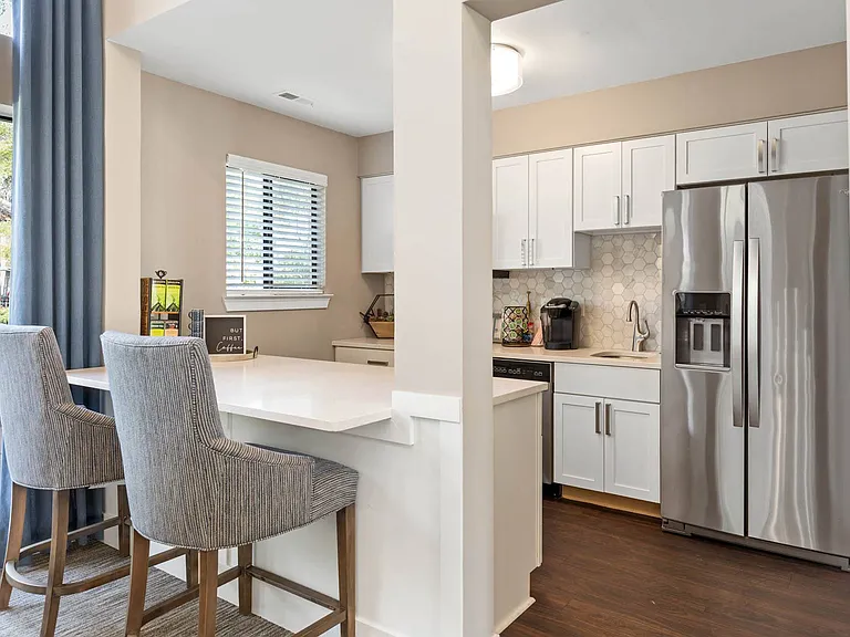 Wexford Townhomes Of Novi — Photo 16