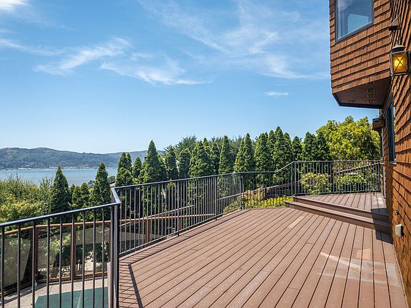4th image of 27 Meadowhill Dr