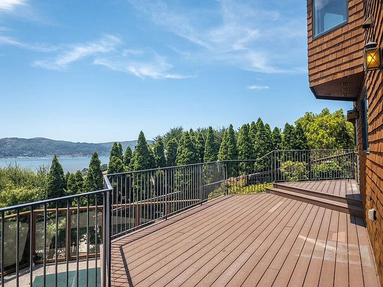 27 Meadow Hill Dr — Photo 4