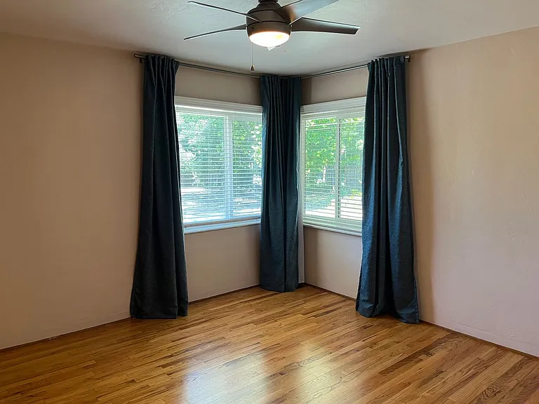 16841 Leroy Ave — Photo 19
