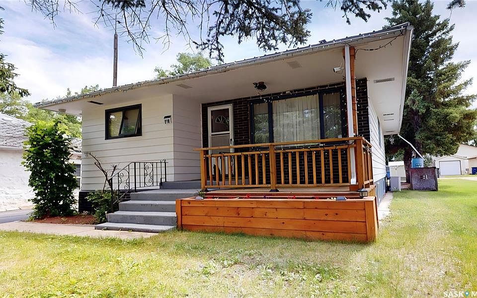 1st image of 210 Cypress STREET
