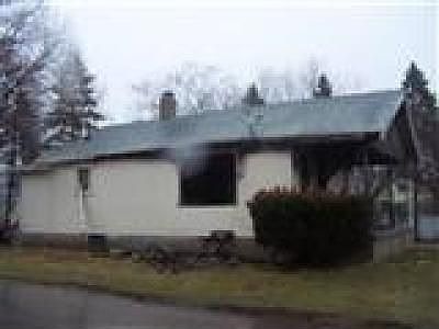 3rd image of 3773 Detroit Ave