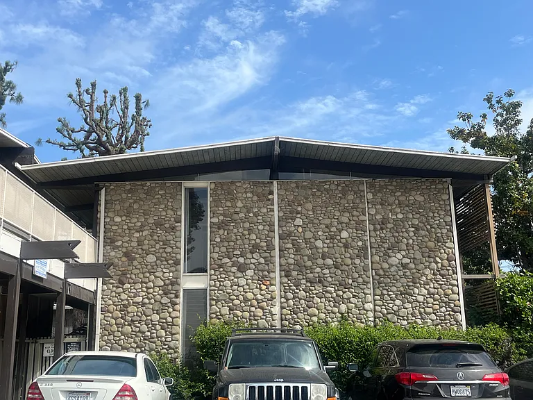Sunset Rose Apartments, LLC — Photo 7