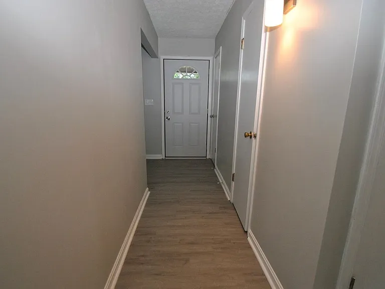 6711 El Rancho Rd — Photo 15