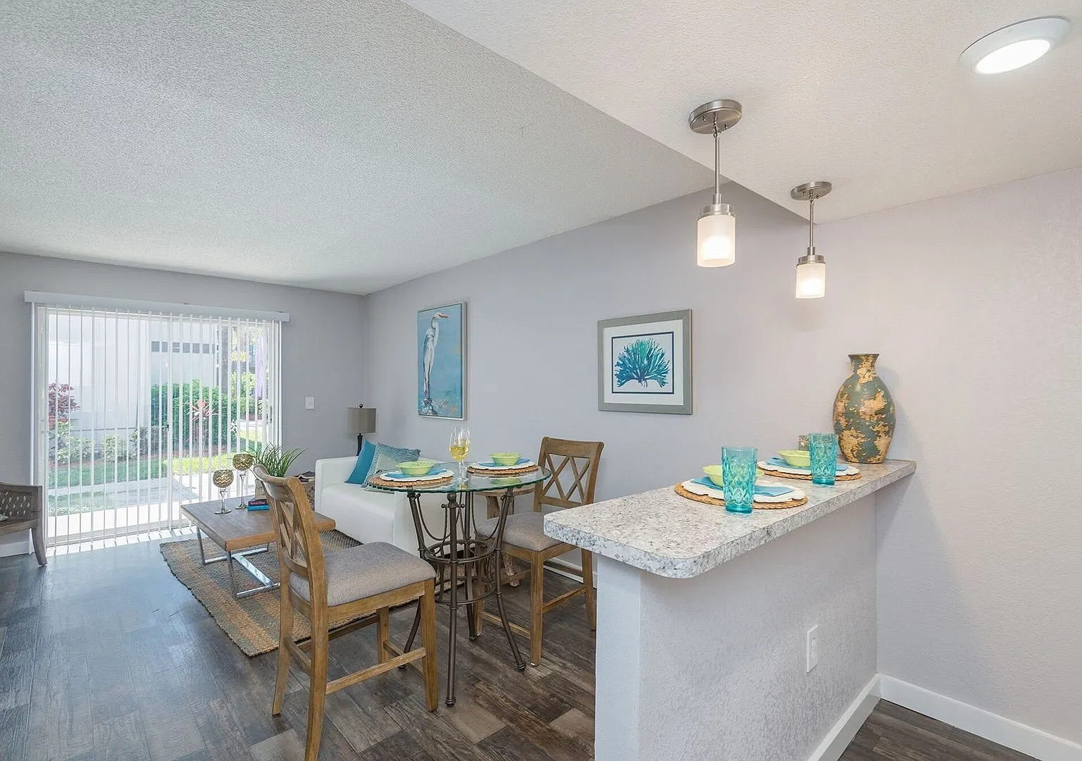 Azure East — Photo 3
