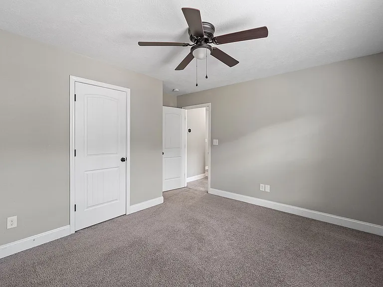 3070 Margot Ln — Photo 20