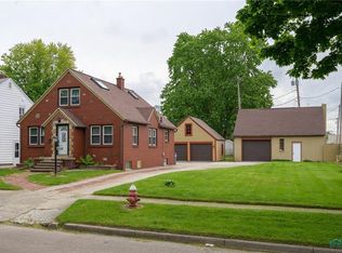 4018 Garrison Rd, Toledo, OH 43613