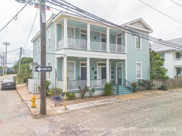 129 Fayard St APT 1, Biloxi, MS 39530
