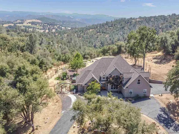 18051 Yosemite Rd, Tuolumne, CA 95379