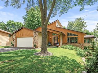 4878 Richard Ln, Eagan, MN 55122