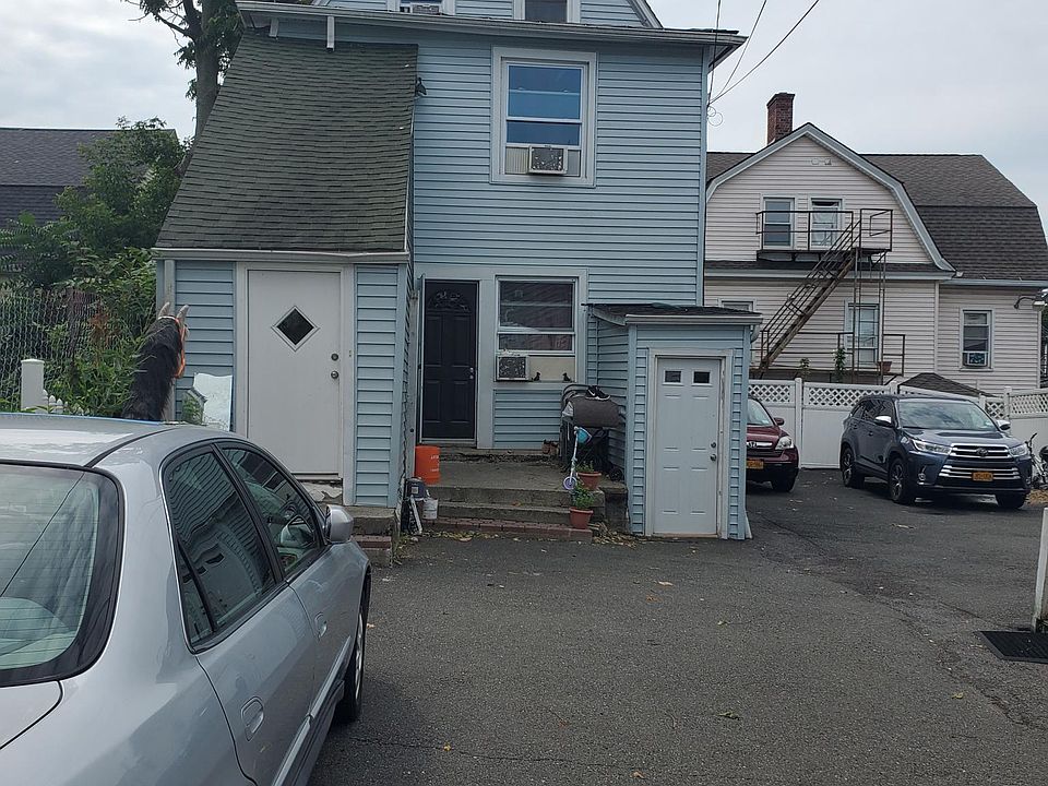 1st image of 46 Palace Pl #2B