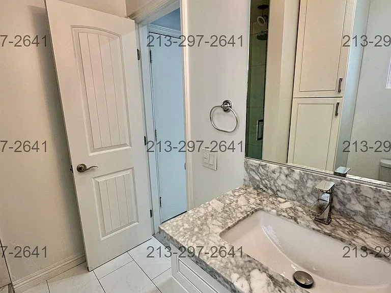 420 S Manhattan Pl #1 — Photo 7