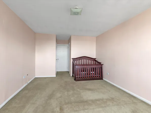 134-54 Maple Avenue image 10 of 15